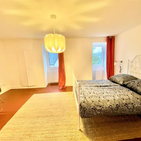 شقة Get-your-flat - Mansard-wohnung In 3 Zr Kue Bad, 85 M2, Bis 4 Gaeste , Haustier Auf Anfrage - Ruhig & Naturnah -