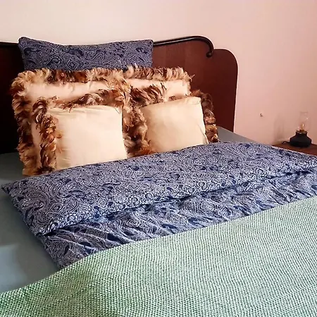 Apartament Get-your-flat - Mansard-wohnung In 3 Zr Kue Bad, 85 M2, Bis 4 Gaeste , Haustier Auf Anfrage - Ruhig & Naturnah -